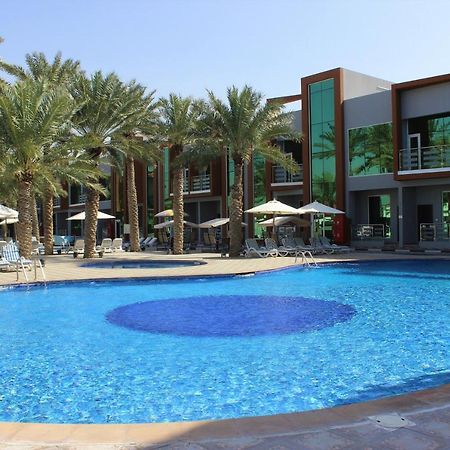 Royal Residence Hotel Apartments Umm el-Kajvajn Kültér fotó