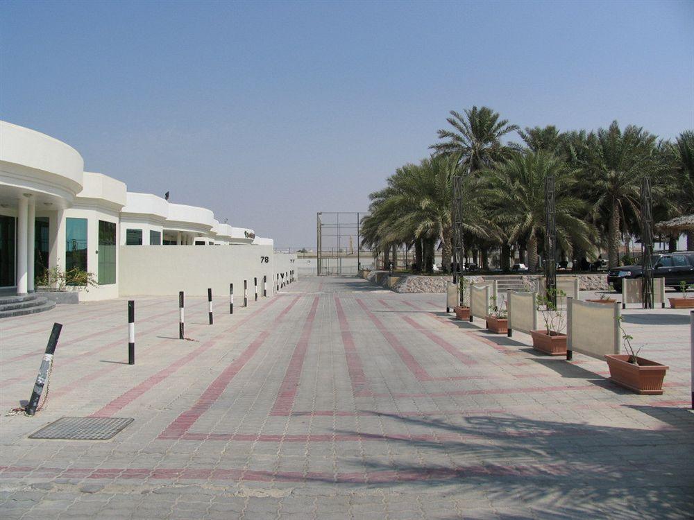 Royal Residence Hotel Apartments Umm el-Kajvajn Kültér fotó