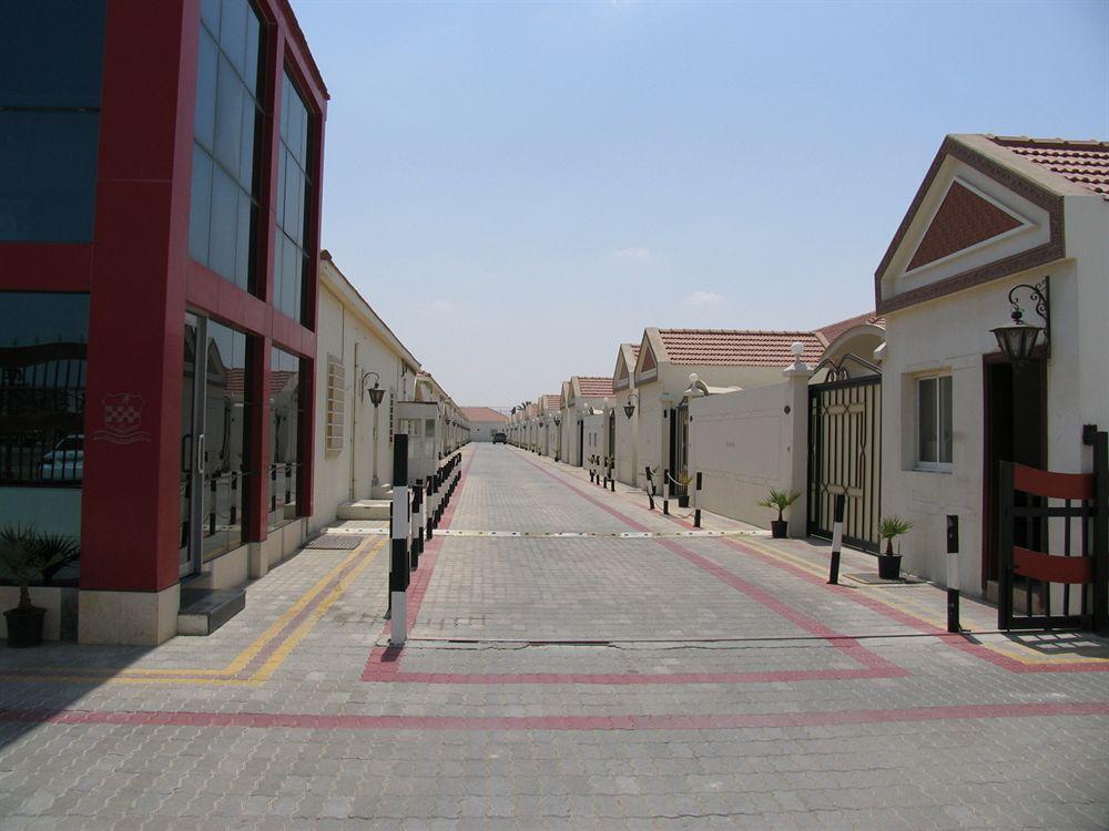 Royal Residence Hotel Apartments Umm el-Kajvajn Kültér fotó