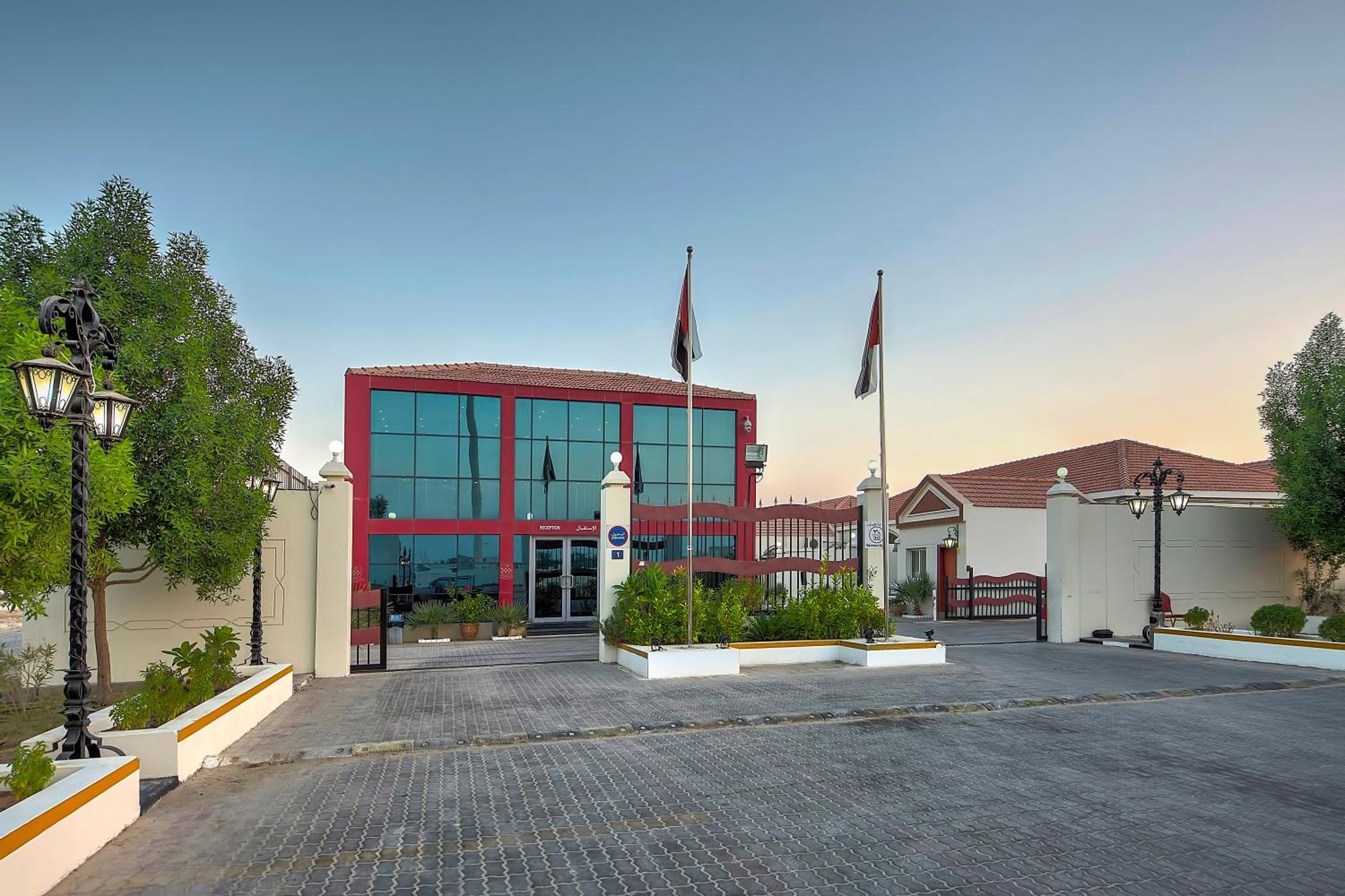 Royal Residence Hotel Apartments Umm el-Kajvajn Kültér fotó