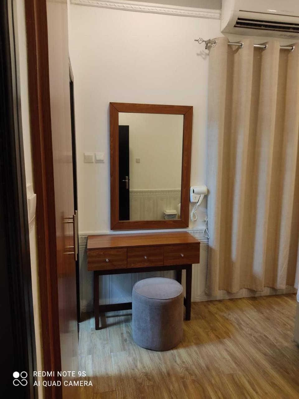 Royal Residence Hotel Apartments Umm el-Kajvajn Szoba fotó
