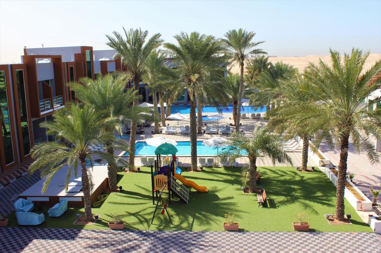 Royal Residence Hotel Apartments Umm el-Kajvajn Kültér fotó