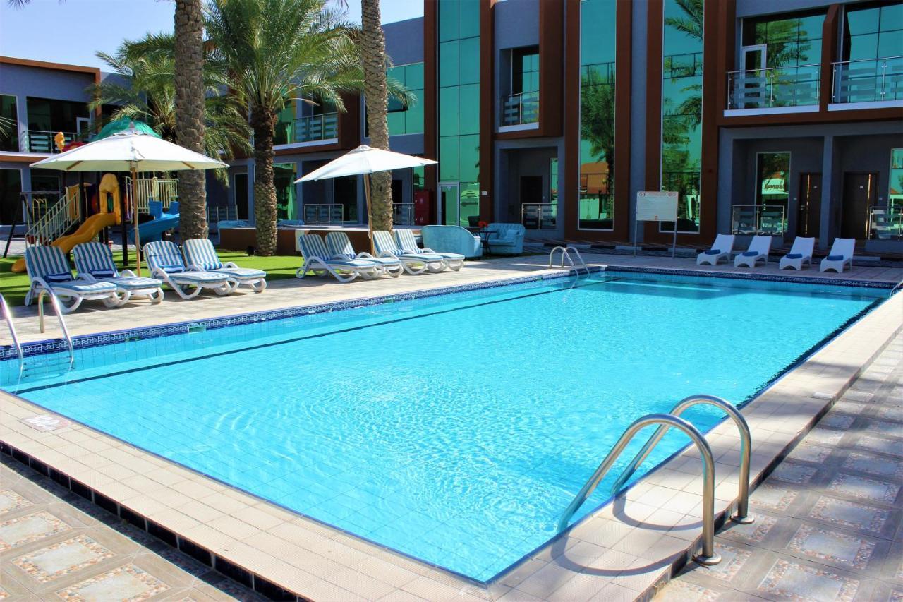 Royal Residence Hotel Apartments Umm el-Kajvajn Kültér fotó